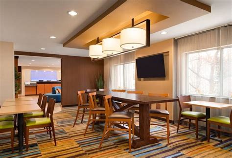 Fairfield Inn & Suites Minneapolis Bloomington/Mall of America.